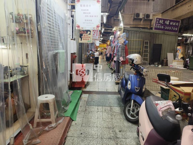 【奔馳】桃園南華市場金店面房屋室內格局與周邊環境