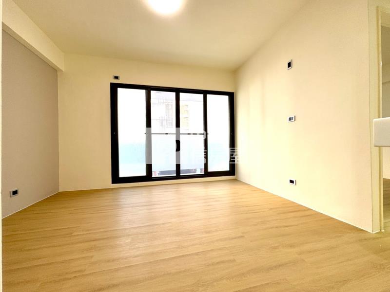 西區模範街美公寓房屋室內格局與周邊環境