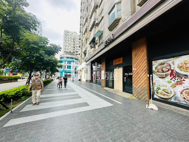 海華商圈大坪數黃金店面房屋室內格局與周邊環境