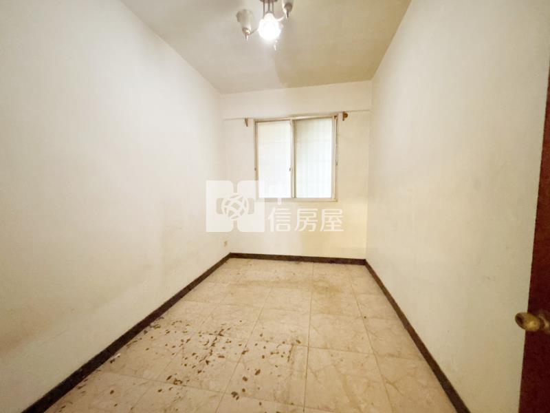 一中商圈大面寬一樓公寓房屋室內格局與周邊環境