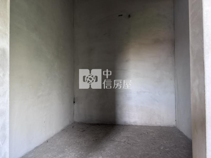 中央大學正門全新毛胚農舍房屋室內格局與周邊環境
