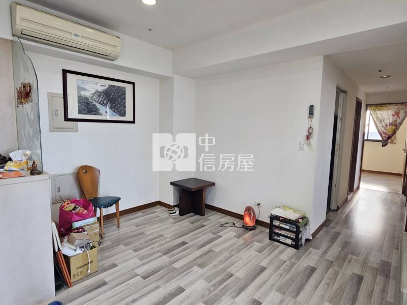 中壢體育園區宜誠璽悅景觀邊間美三房車房屋室內格局與周邊環境