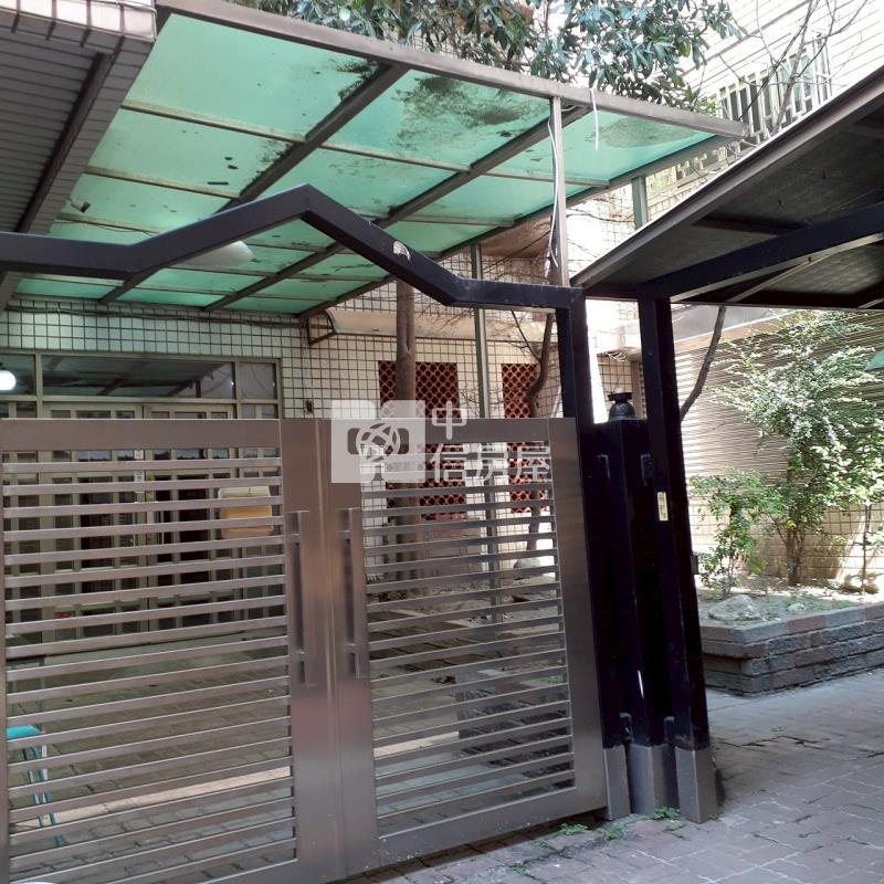 東區小而美套房房屋室內格局與周邊環境