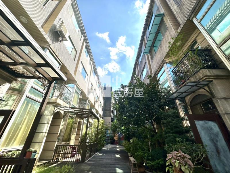 內壢前站大三房邊間花園別墅房屋室內格局與周邊環境