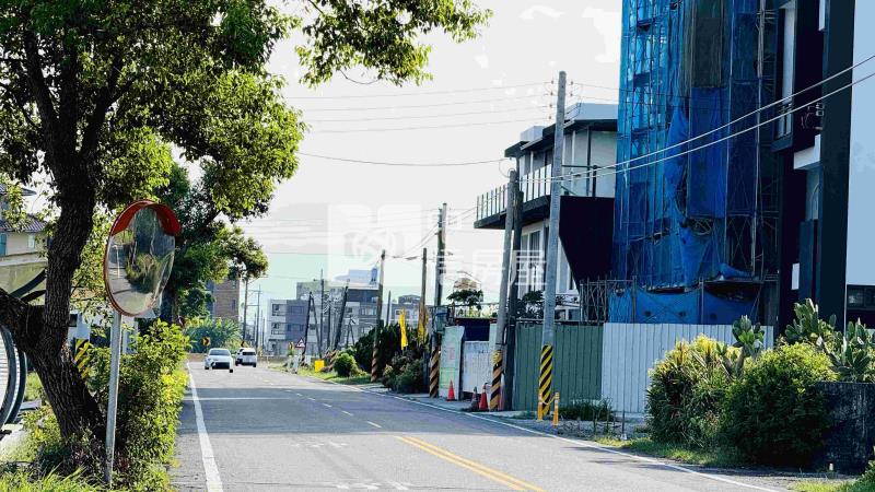 壯圍近交流道三面路資材室房屋室內格局與周邊環境
