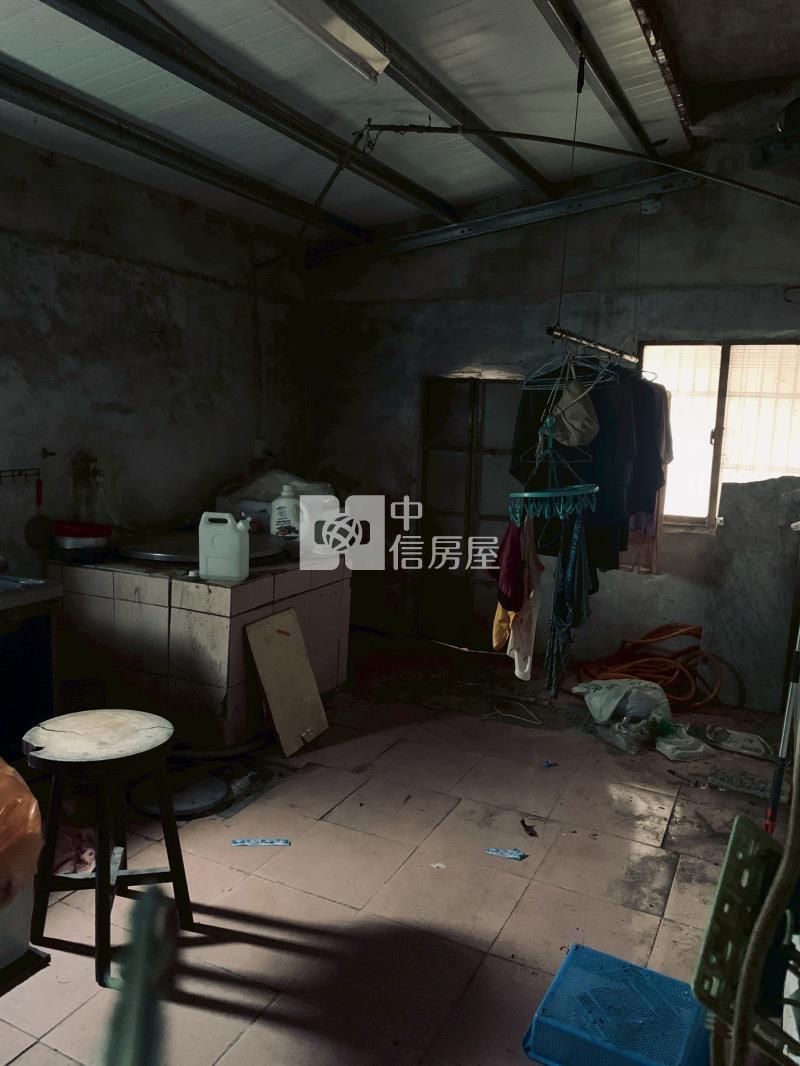 龍岡大操場附近透天房屋室內格局與周邊環境