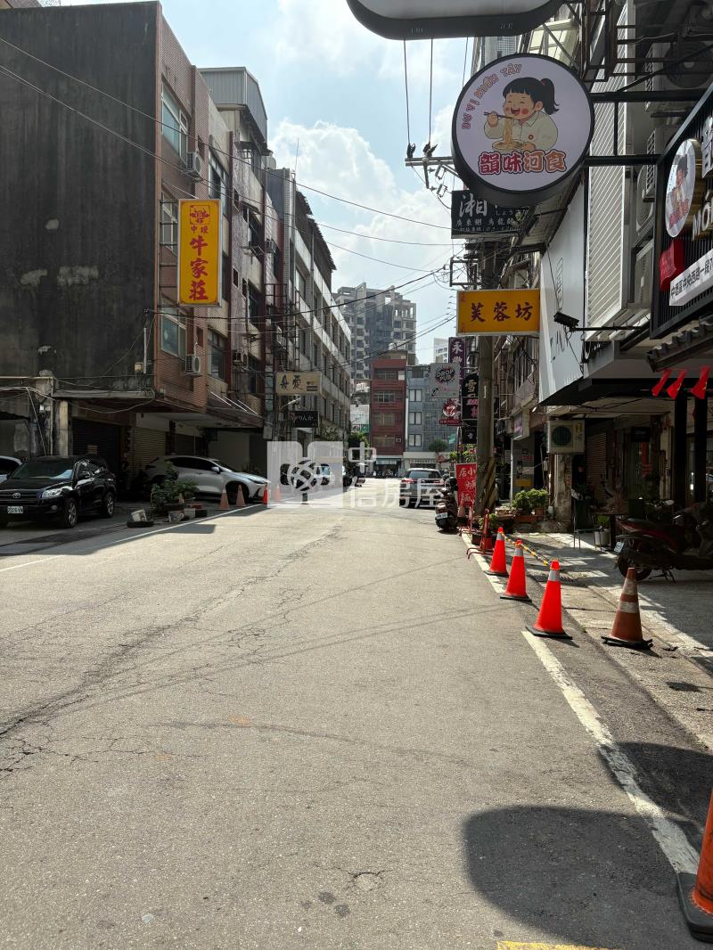 a22遠東雙星(1樓+2樓)店住房屋室內格局與周邊環境
