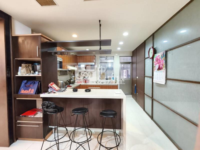 忠福稀有大別墅房屋室內格局與周邊環境