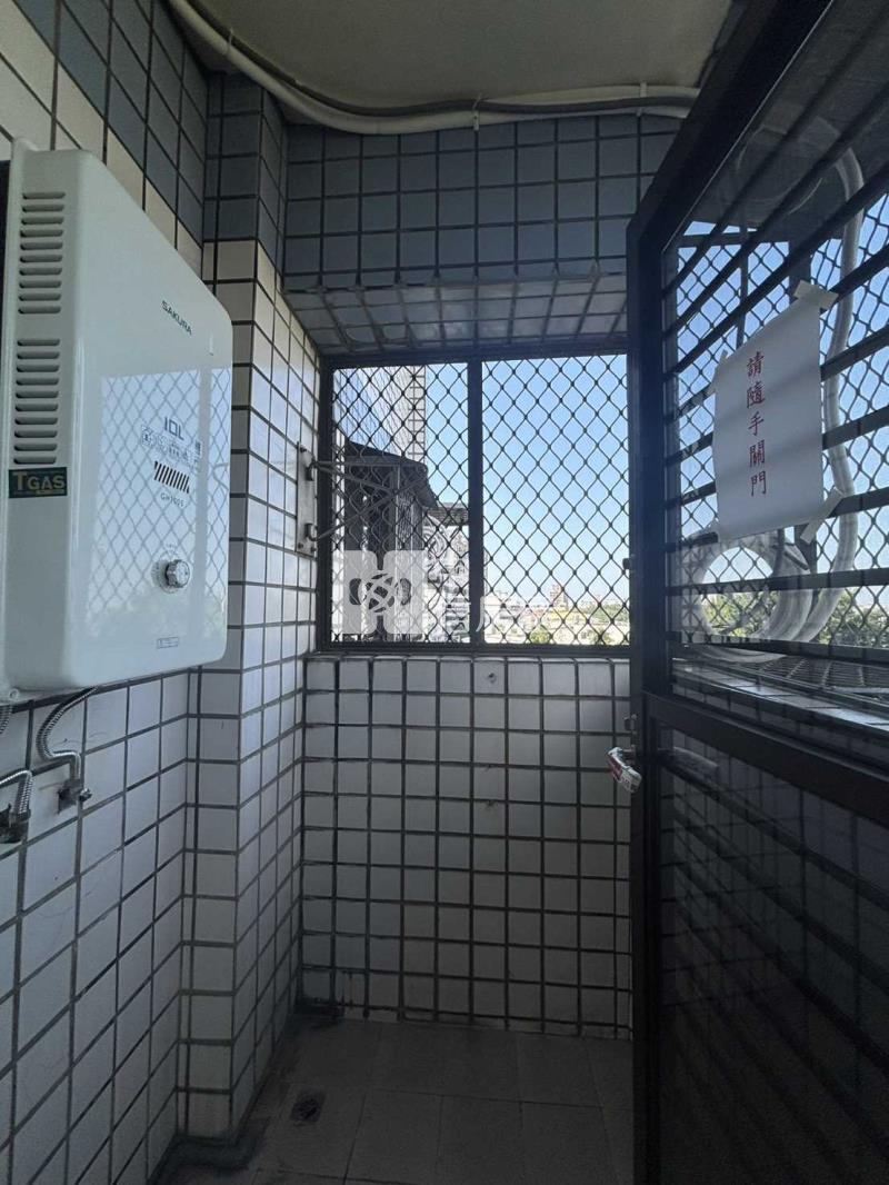 幸福市場美3房(近華勛)房屋室內格局與周邊環境