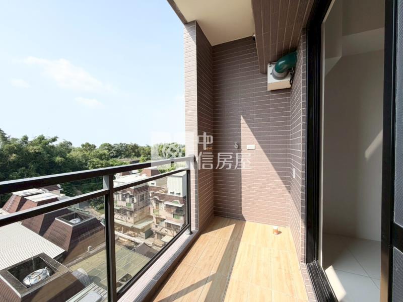 花現關廟全新2房平車房屋室內格局與周邊環境