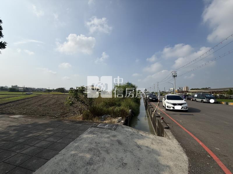 嘉市世賢路都計農地A房屋室內格局與周邊環境