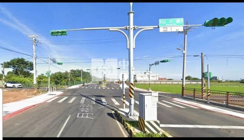 【新世紀】近青埔山大路全新合法 挑高8米農業設施房屋室內格局與周邊環境