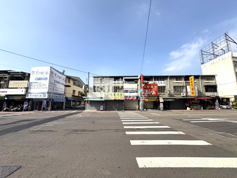 正東山路透店房屋室內格局與周邊環境