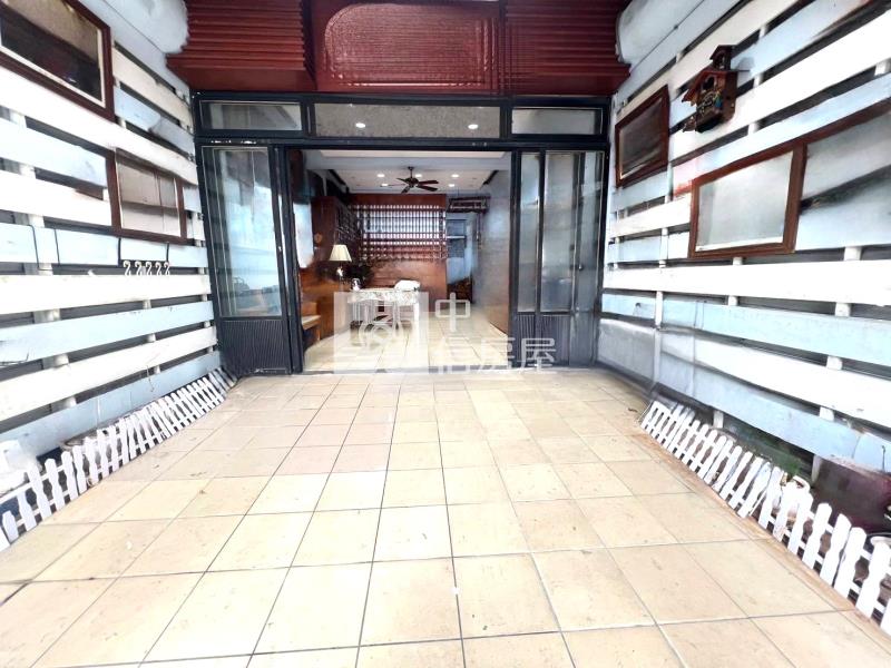正東山路透店房屋室內格局與周邊環境