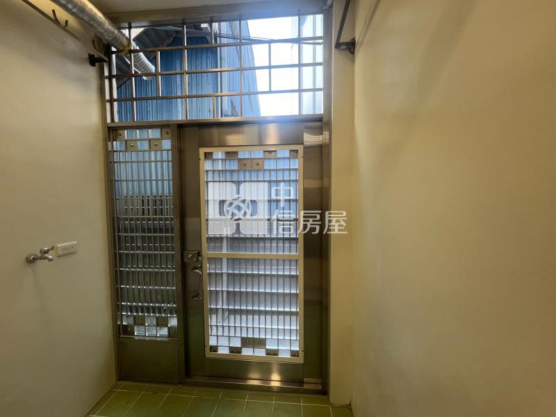 桃園龍壽庭園社區一樓3房車房屋室內格局與周邊環境