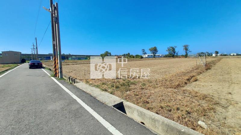 近61 一般農可分割800坪房屋室內格局與周邊環境