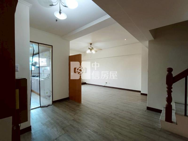 專任中興大學旁京國特區-樓中樓3房美華廈房屋室內格局與周邊環境