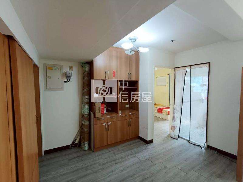 專任中興大學旁京國特區-樓中樓3房美華廈房屋室內格局與周邊環境