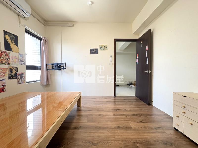 亞大Hello City兩房車位房屋室內格局與周邊環境