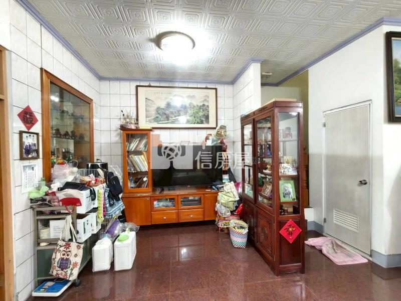 斗六河南街雙車庫美墅房屋室內格局與周邊環境