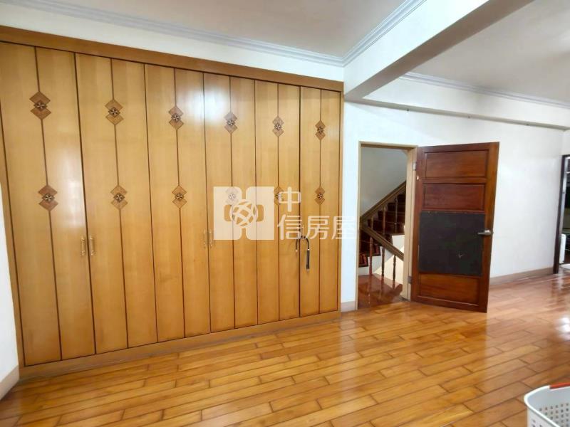 斗六河南街雙車庫美墅房屋室內格局與周邊環境