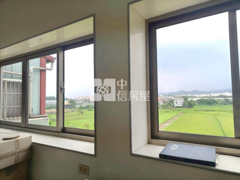 斗六河南街雙車庫美墅房屋室內格局與周邊環境