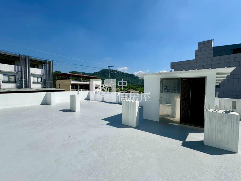 中興學區旁大地坪平房房屋室內格局與周邊環境