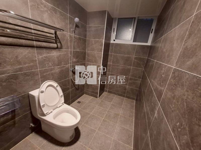 七賢國小整修大樓住宅房屋室內格局與周邊環境