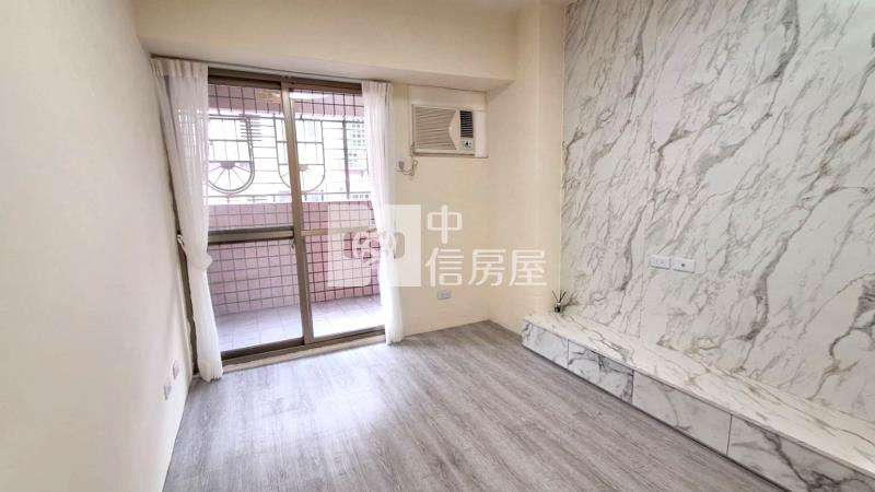 文心百利三房車位精裝美廈房屋室內格局與周邊環境