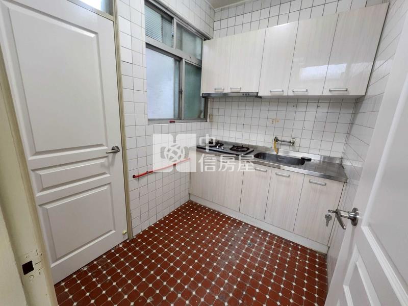 龜山市中心/多學區/低樓層三房公寓房屋室內格局與周邊環境