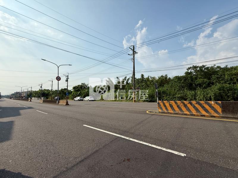新園段臨24米大馬路8.8分農地房屋室內格局與周邊環境