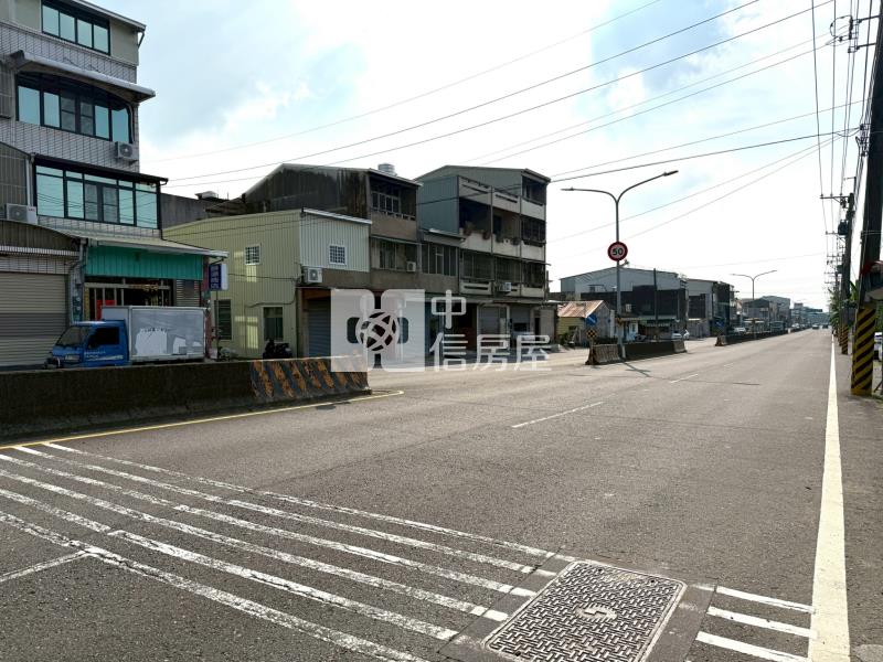 新園段臨24米大馬路8.8分農地房屋室內格局與周邊環境