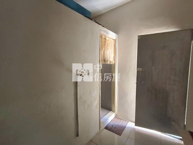 頭份低總價靜巷透天房屋室內格局與周邊環境