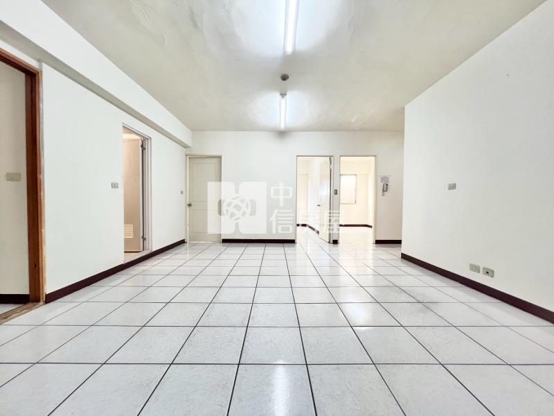 稀有3+1房美廈房屋室內格局與周邊環境