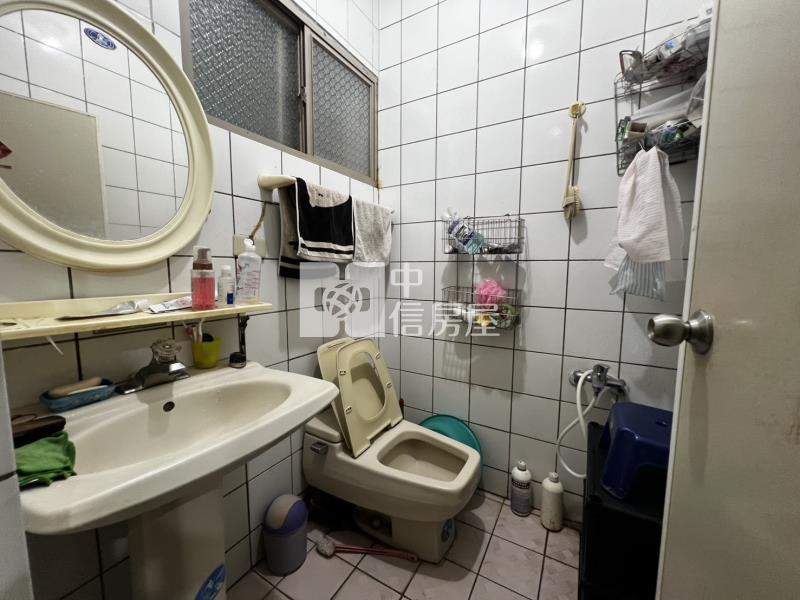 [首璽團隊]中原商圈低總價收租套房房屋室內格局與周邊環境