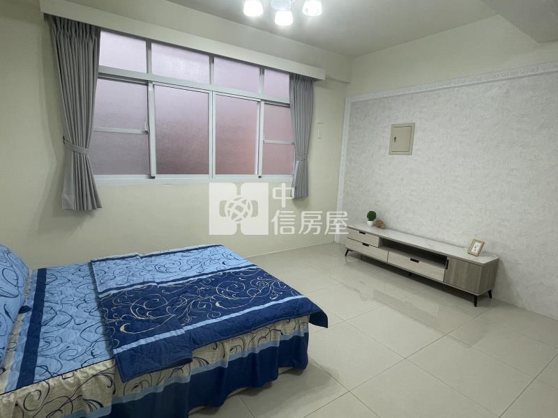 小港桂林商圈大面寬臨路透天店面(B)房屋室內格局與周邊環境