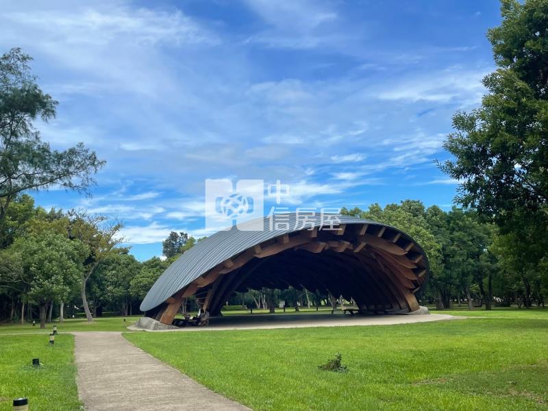 專-崙坪文化地景園區建地房屋室內格局與周邊環境
