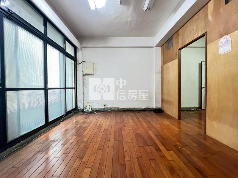 精誠商圈透店房屋室內格局與周邊環境