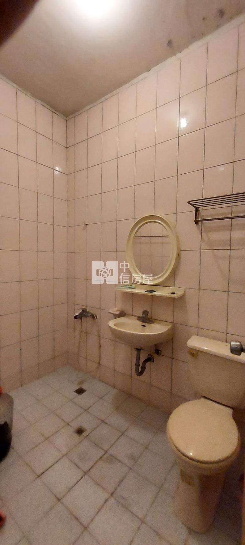花蓮•國盛四街透天店面房屋室內格局與周邊環境