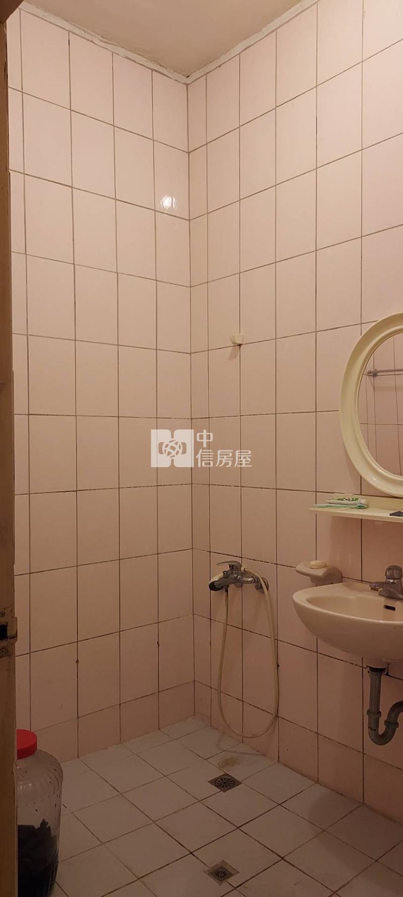 花蓮•國盛四街透天店面房屋室內格局與周邊環境
