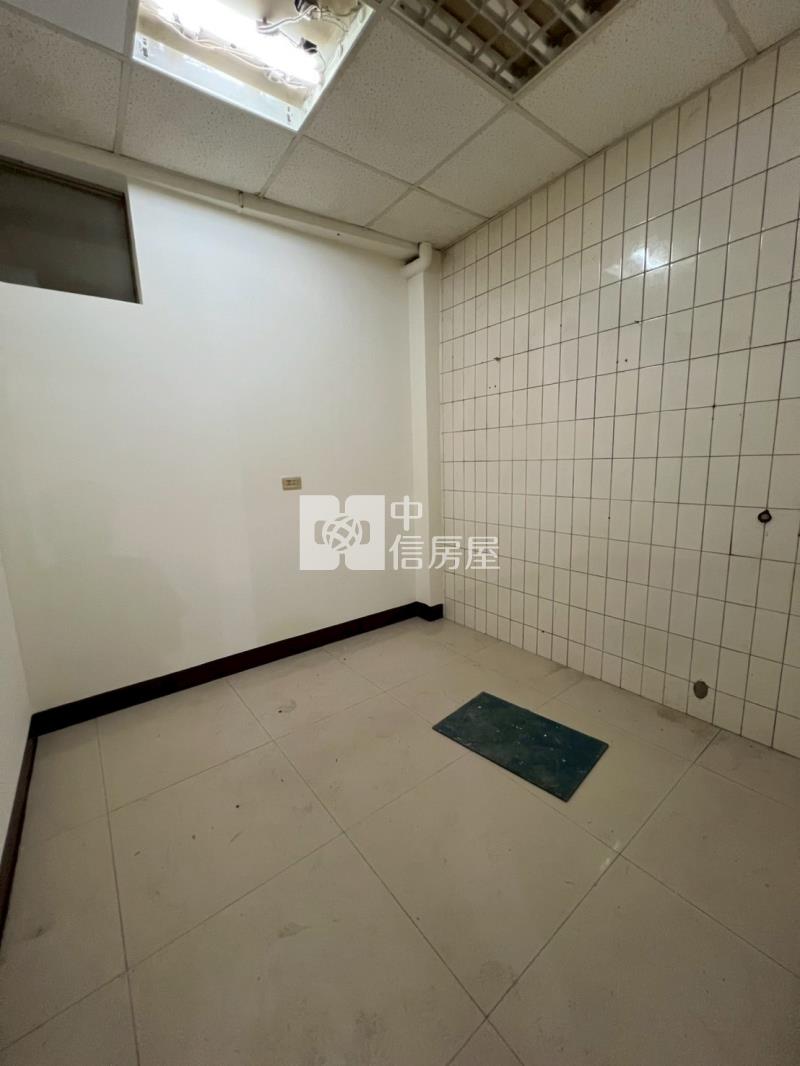 中壢體育園區透天房屋室內格局與周邊環境