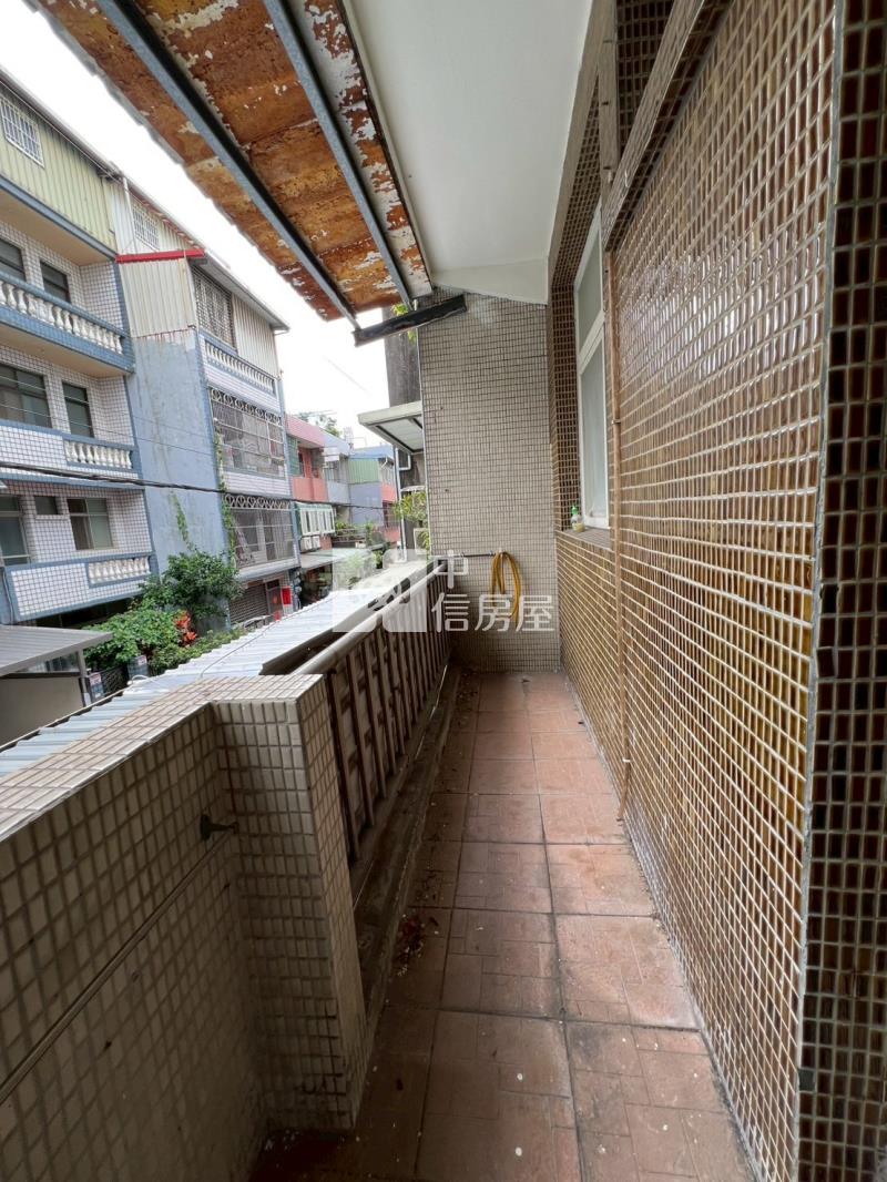 中壢體育園區透天房屋室內格局與周邊環境