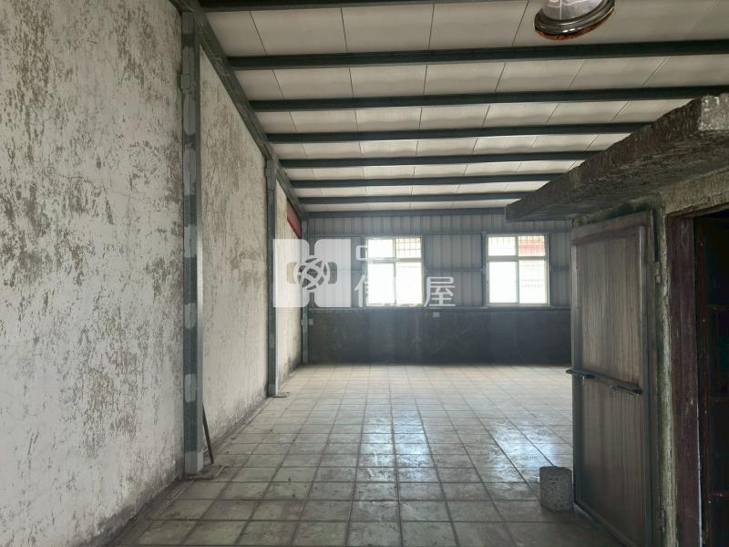 低總價統一社區透天房屋室內格局與周邊環境