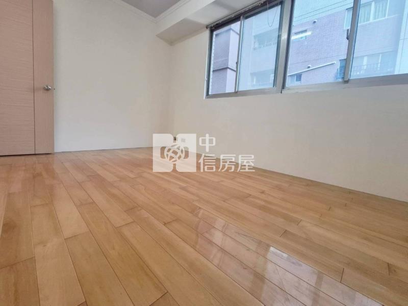 安平低總價.優質三房近商圈房屋室內格局與周邊環境