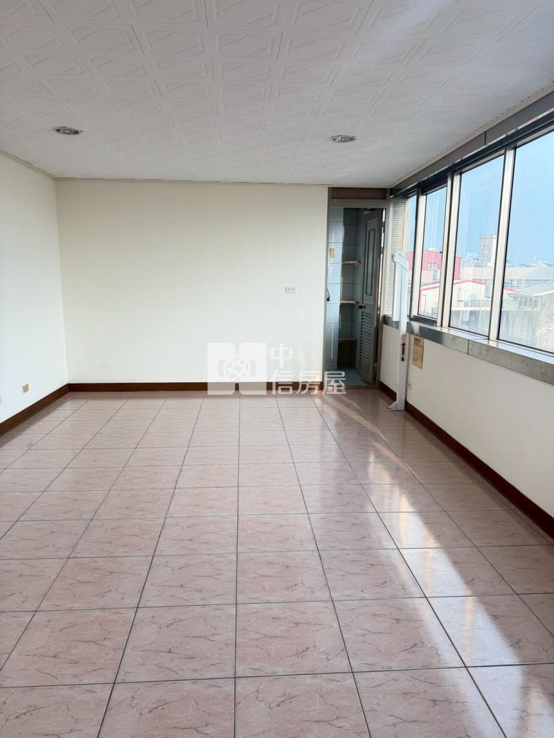 斗六站前西市場華廈房屋室內格局與周邊環境