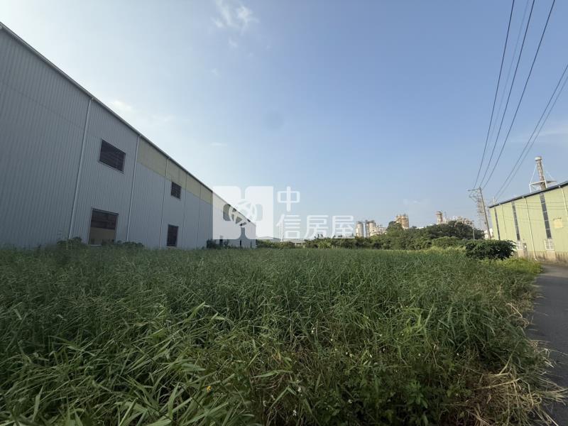 山上工業區內可變更2分農地房屋室內格局與周邊環境