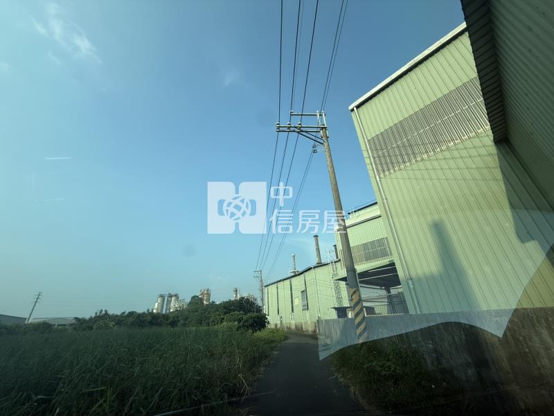 山上工業區內可變更2分農地房屋室內格局與周邊環境