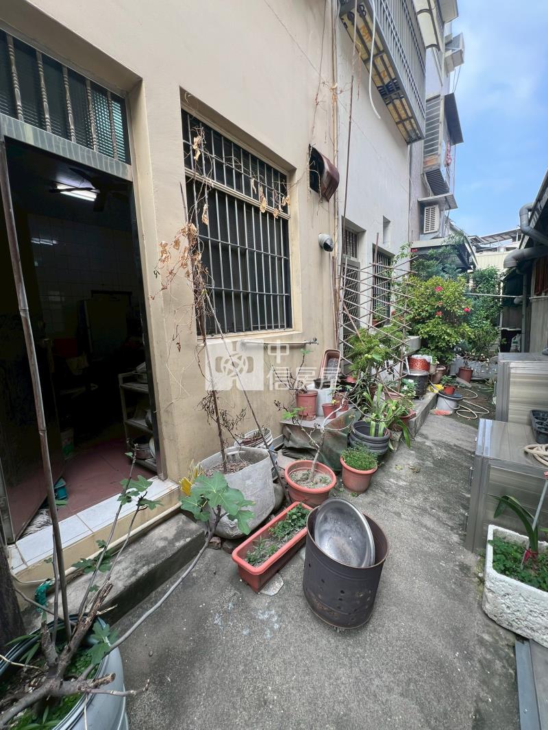 斗六正榮譽路優質店住房屋室內格局與周邊環境