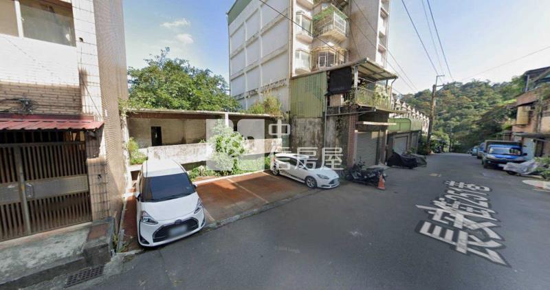 基隆市七堵區買地68坪送屋房屋室內格局與周邊環境