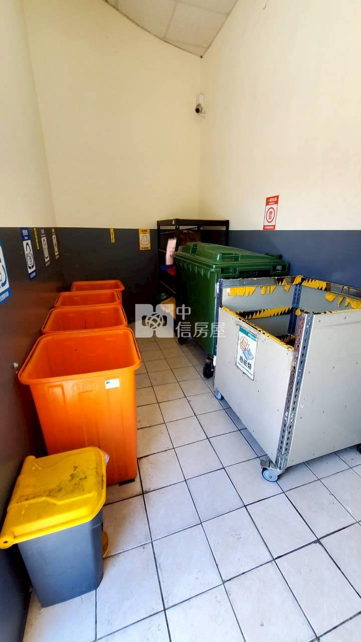 櫻花澄品輕裝潢美3房+車位房屋室內格局與周邊環境